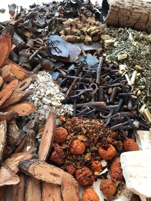 Chinese Herbs and Tinctures